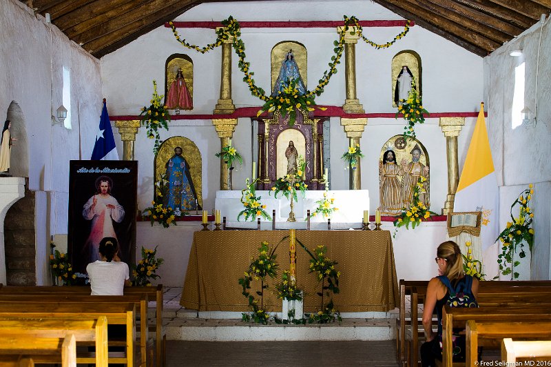 20160329_171921 D4S.jpg - Church interior, Toconoa